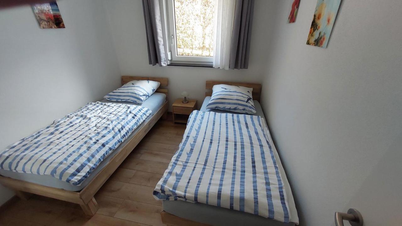 Ferienwohnung Claudia Mit Terrasse Nussdorf am Attersee Exteriör bild